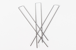 eas100306_pin40_kunstgraspin_u_gepunt_1