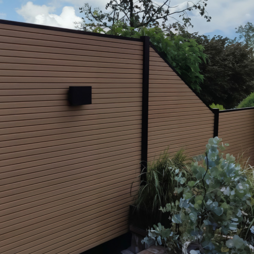 Fiberdeck Boston WPC Modern fence board 21x160x1780 mm Red Cedar