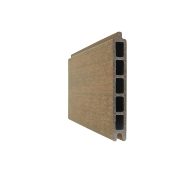 NewTechWood co-extrusie composiet schermplank, 2,1 x 15 x 180 cm, Red Cedar.