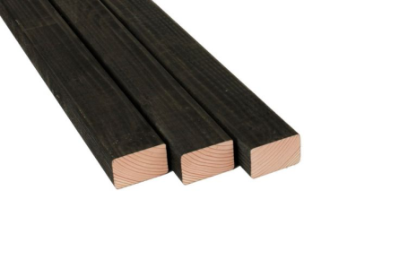 Douglas geschaafde regel gedroogd 4,5x7x400 cm zwart.